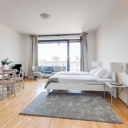 Apartment Jt's Korunni Str.