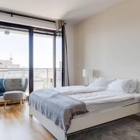 Apartment Jt's Korunni Str.