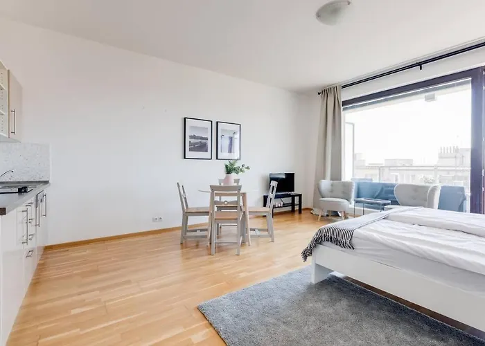 Jt's Korunni Str. Apartman *